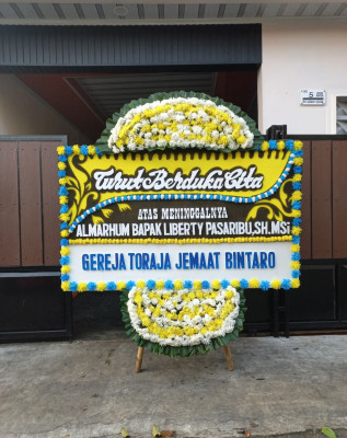 Papan Bunga Duka di Patia